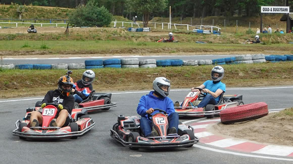 Spaß mit Racing und Go-Karts auf race-kart.de